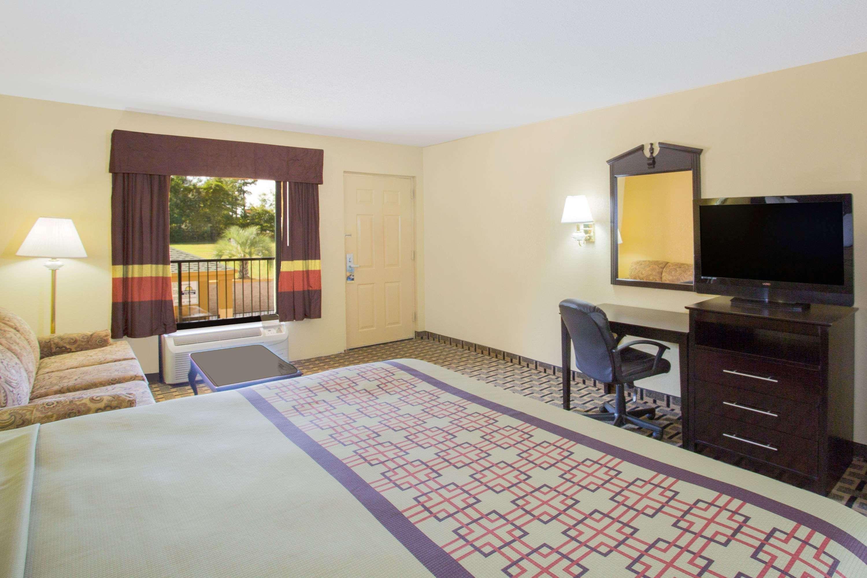 Days Inn By Wyndham Andalusia Kültér fotó
